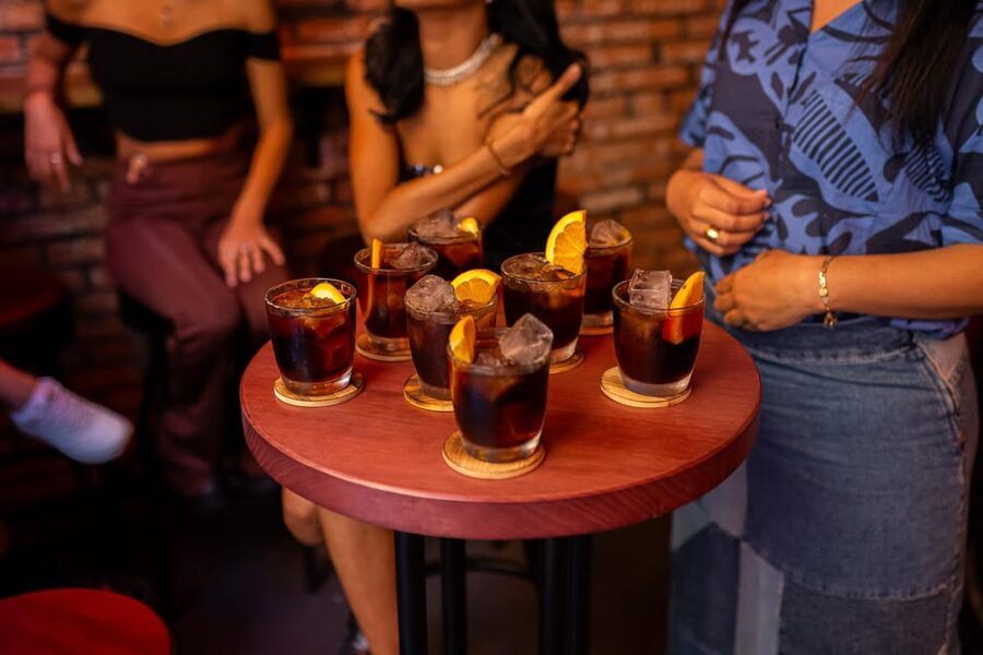 Barcelona: Tapas Tour with Food Tastings and Drinks - Walking the Gothic Quarter while your appetite builds