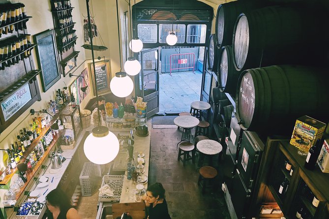 Barcelona Tapas & Wine Experience as a Local at Hidden Wineries - The Gothic Quarter: history between bites