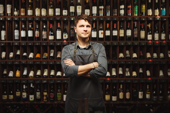 Barcelona Tapas & Wine Experience as a Local at Hidden Wineries - El Born and La Ribera: a more intimate food setting