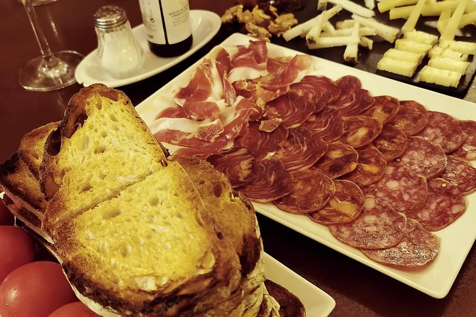 Barcelona Tapas & Wine Experience as a Local at Hidden Wineries - Wine, vermouth, and the Catalan drinking tradition