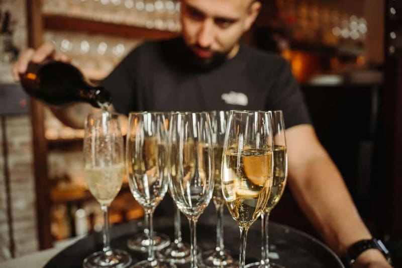 Barcelona: Tapas & Wine Tour in Born & Gothic Quarter - Final stop: La Palma de Bellafila and Catalan flavors