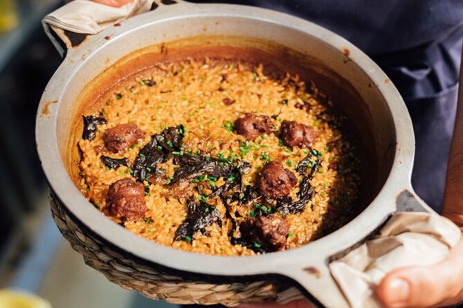 Barcelona Tapas & Wine Walking Tour with Optional Flamenco - El Born: medieval lanes and newer food culture