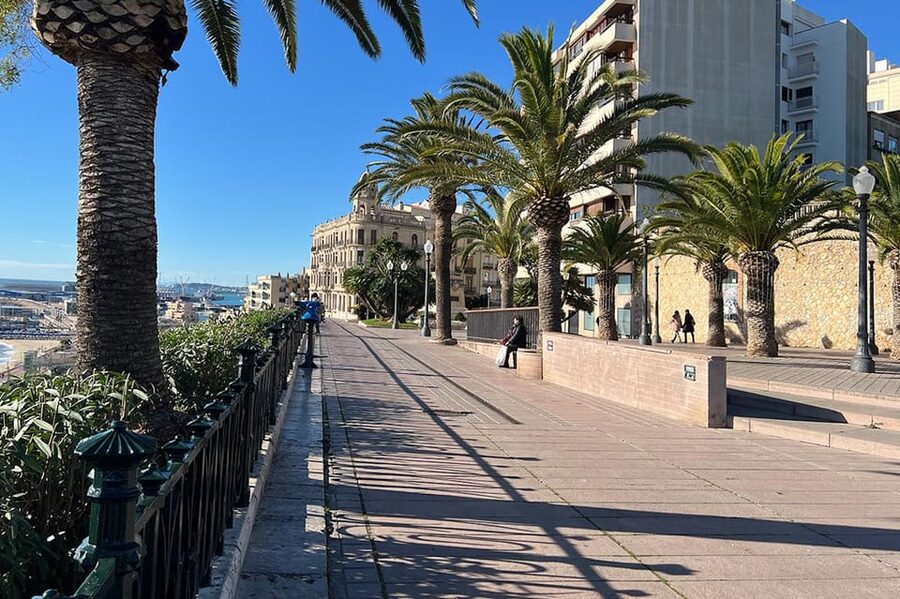 Barcelona: Tarragona & Sitges Guided Day Trip with Transfers - Key points at a glance