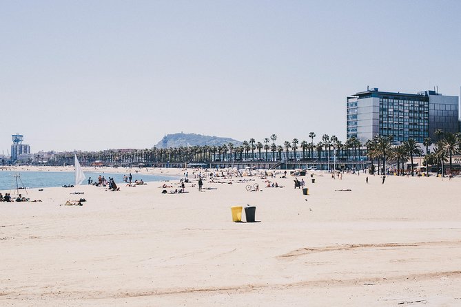 Barcelona & The Sea. Regular Tour - Moll de la Fusta and the city turning outward