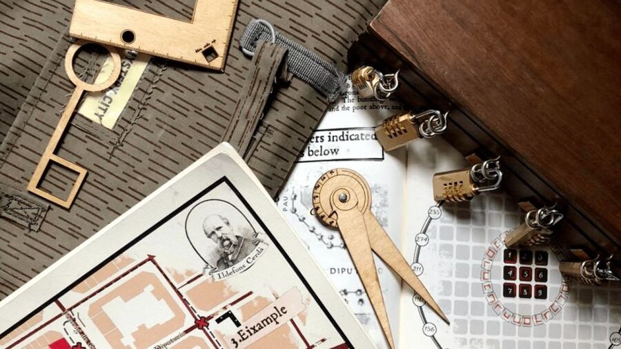 Barcelona: "The Secret of Cerdà" Treasure Hunt Walking Tour - A Barcelona sightseeing walk with a locked treasure box