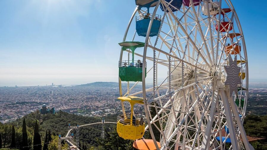 Barcelona: Tibidabo Amusement Park Admission Ticket - Getting up by the Cuca de Llum funicular