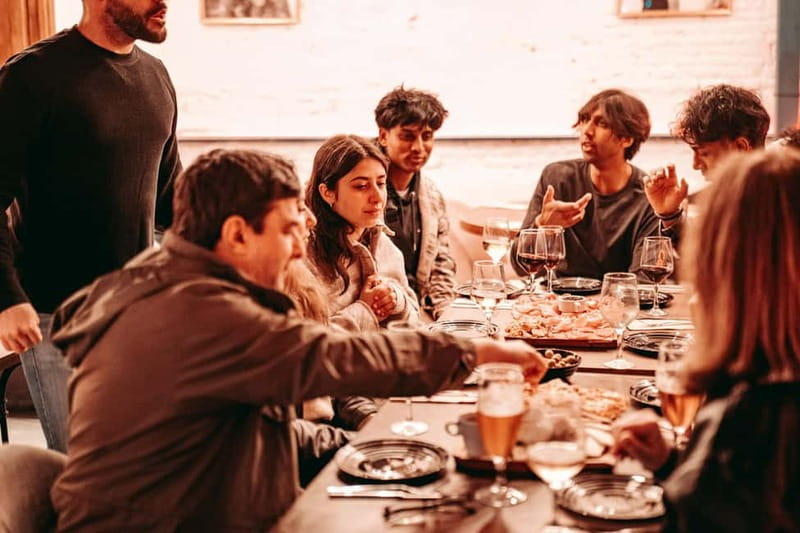 Barcelona: Tipsy Tapas & History Tour in the Gothic Quarter - Food, drinks, and how much you get