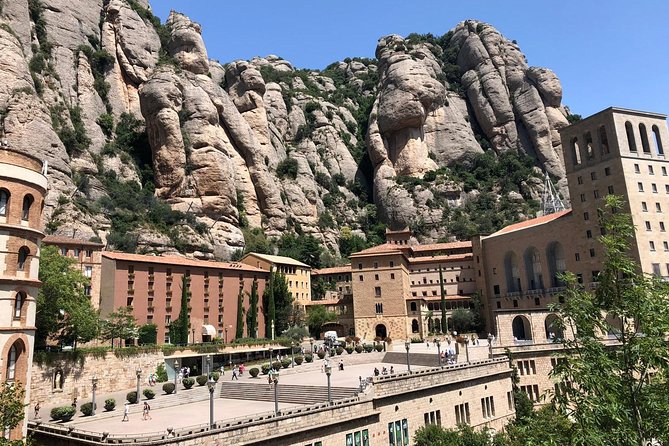Barcelona to Montserrat Monastery: Tour, Transfers & Basilica - Hiking, funiculars, and the cost of extras