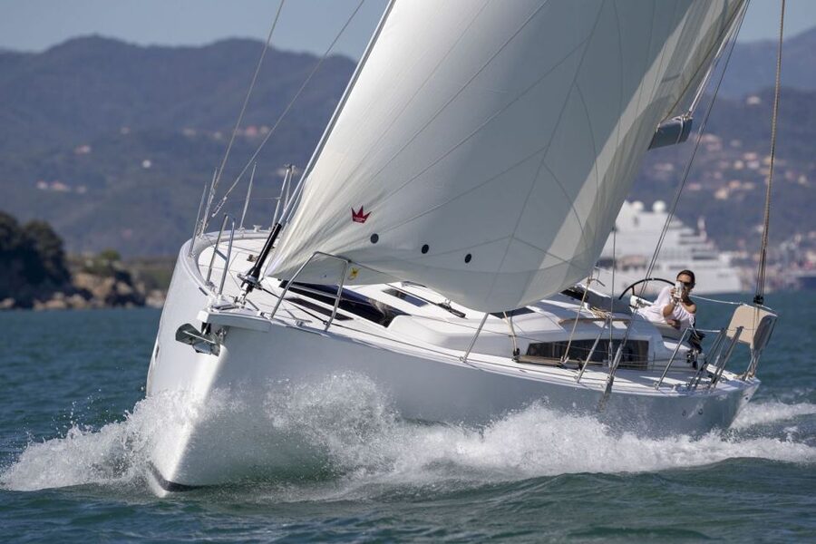 Barcelona: Two-Hour Midday or Sunset Sailing Cruise - Leaving Barcelona from Marina Vela