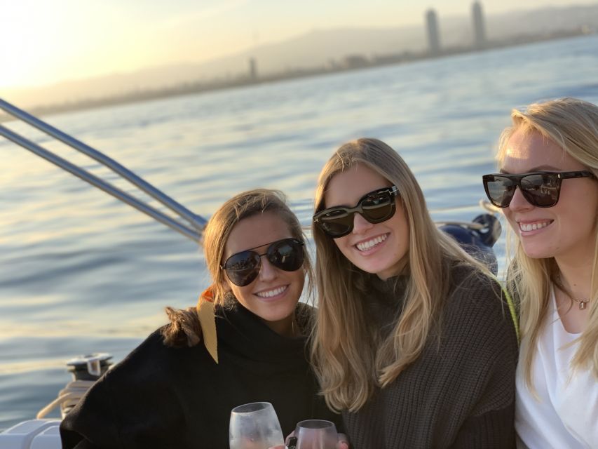Barcelona: Two-Hour Midday or Sunset Sailing Cruise - Midday sailing or sunset cruise?