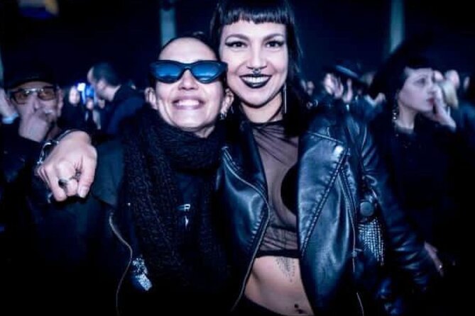 Barcelona Underground Clubbing Experience with Locals - Four hours at Razzmatazz