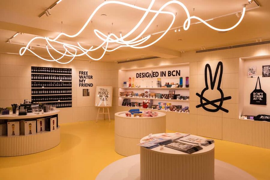 Barcelona: White Rabbit Catalonia's Top Immersive Experience - Room one: Catalan ideas through technology