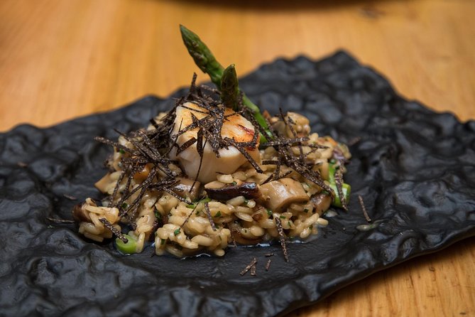 Barcelona Wine and Gourmet Tapas Tour - Why the Eixample setting matters