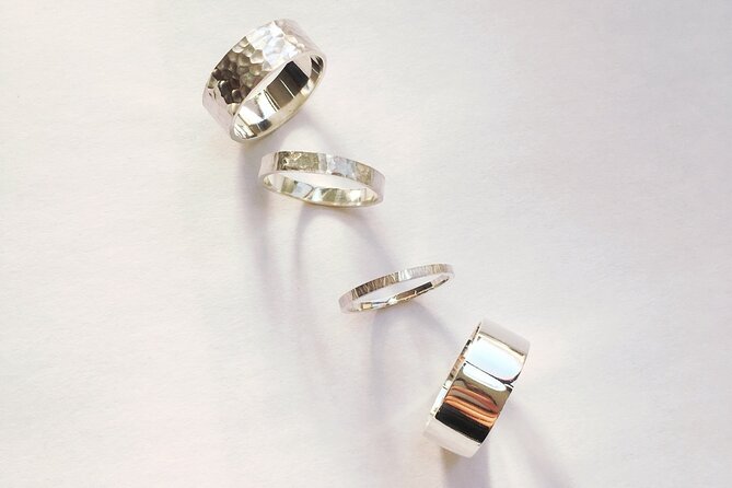 Barcelona Workshop: Make your silver ring with a jeweler - Sawing, hammering, and texturing the silver