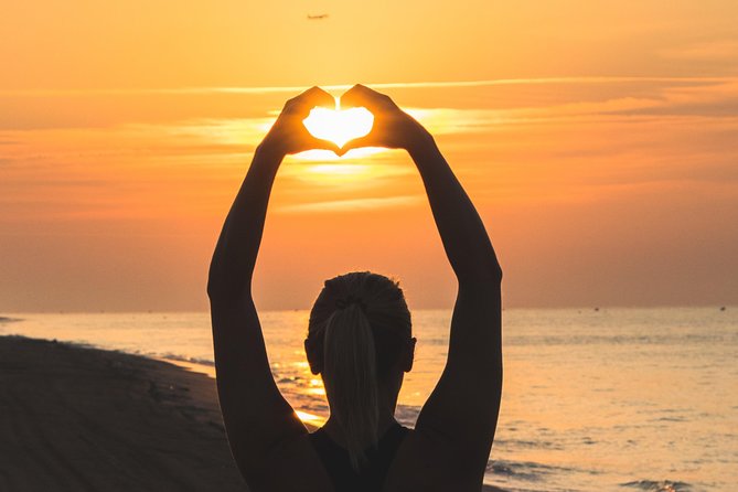 Beach Yoga Emotion Sitges (Barcelona) - A quiet start beside the Sitges sea