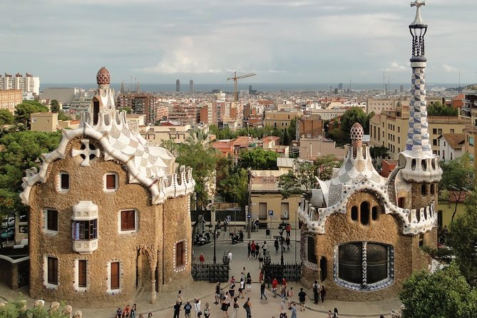 Best Gaudi Private Tour with Sagrada Familia & Park Guell in BCN - Passeig de Gracia connects the famous houses