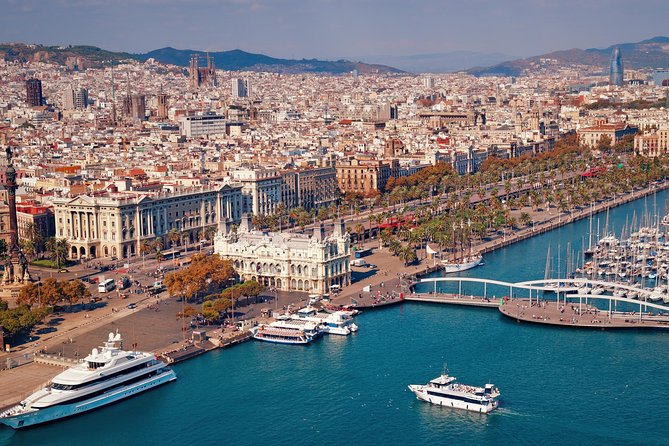 Best of Barcelona Guided Tour with Port or Hotel Pick up - The Eixample and Gaudí’s famous façades