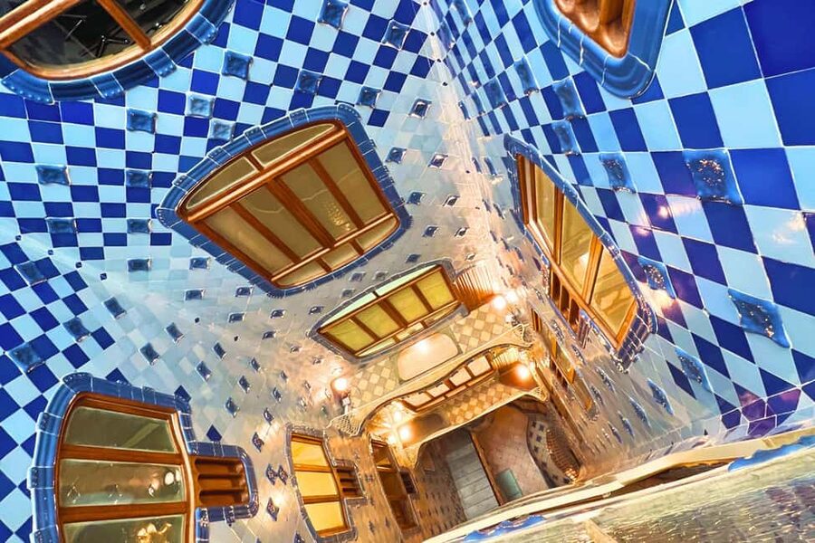 Casa Batlló First Access Insider Tour With Breakfast - Why the early hour changes Casa Batlló