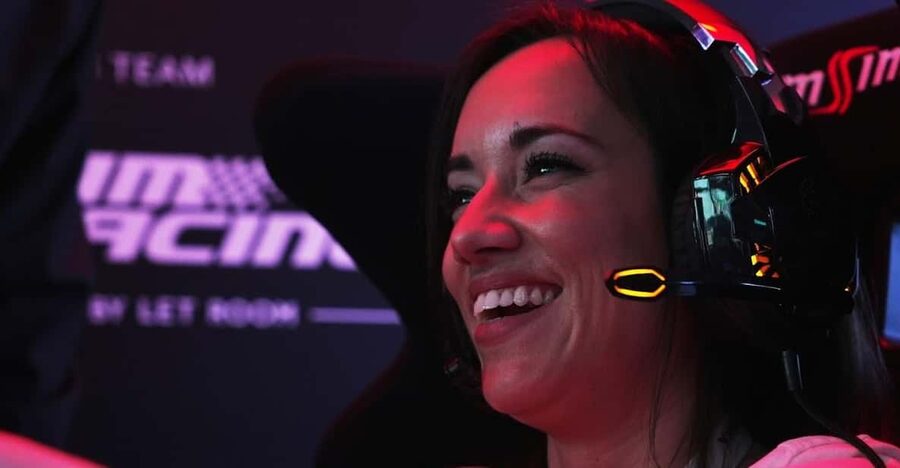 Casino Barcelona – Car Racing Simulator + Welcome Drink - Who Should Book This?