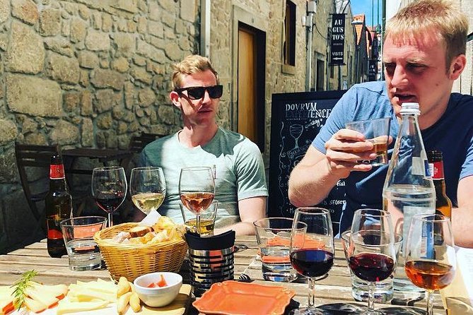 Cava Wineyard & Sitges Day Trip from Barcelona - Should you book the Llopart and Sitges trip?