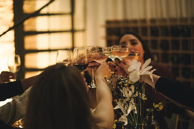 Clandestine Dinner Party Barcelona - Drinks, music, and the open bar