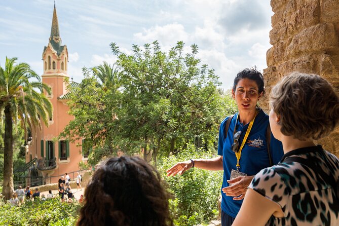 Combo: Skip the Line Sagrada Familia & Park Guell Guided Tour - Guides and headsets shape the experience