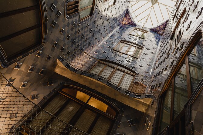 Complete Gaudi Tour: Casa Batllo, Park Guell & Sagrada Familia - What the pace feels like
