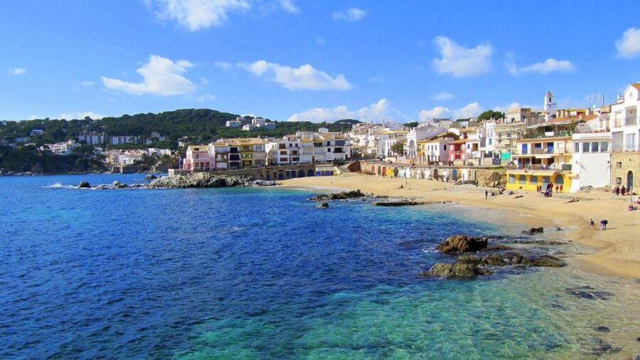 Costa Brava: Boat Ride and Tossa Visit with Hotel Pickup - What $148 really buys you