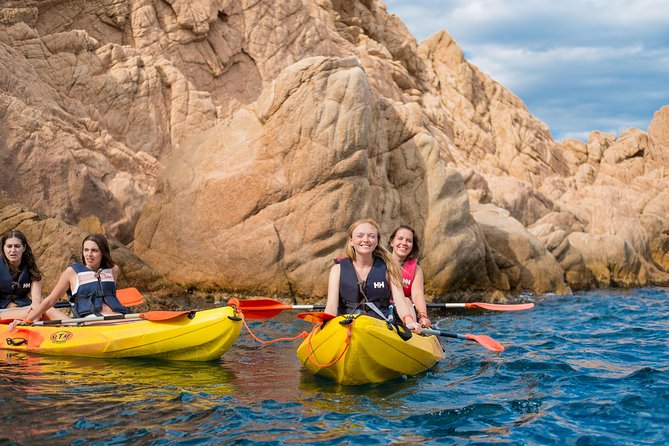 Costa Brava Kayak & Snorkel Tour + Picnic from Barcelona - Platja dAro and the safety briefing