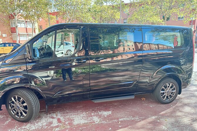 Departure Barcelona Airport Private Transfer - Cancellation and Booking Details