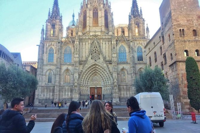 Discover Barcelona’s Gothic Quarter | Private & Semi-Private - Columbus Square and the end of the walk