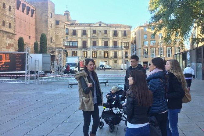Discover Barcelona’s Gothic Quarter | Private & Semi-Private - A small group makes the difference