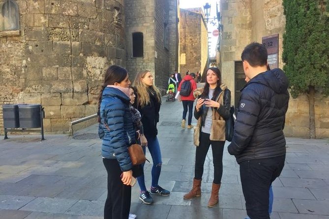Discover Barcelona’s Gothic Quarter | Private & Semi-Private - Timing, walking, and practical comfort