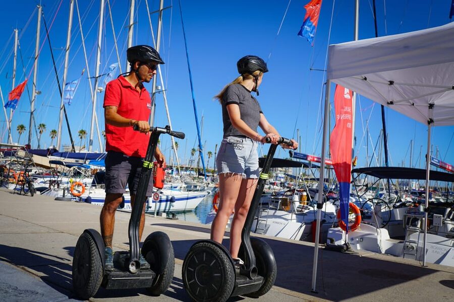 Discover Barcelona with a Guided Segway Tour - Parc de la Ciutadella and Arc de Triomf