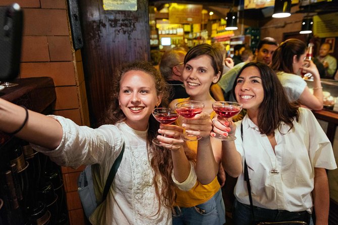 Drinks & Bites in El Born Private Tour - Who will get the most from this experience