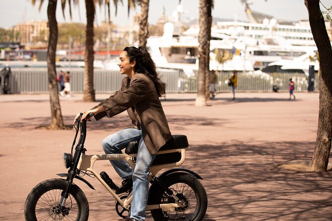 E Fatbikes Rental in Barcelona - Staff help and the possibility of a guided ride