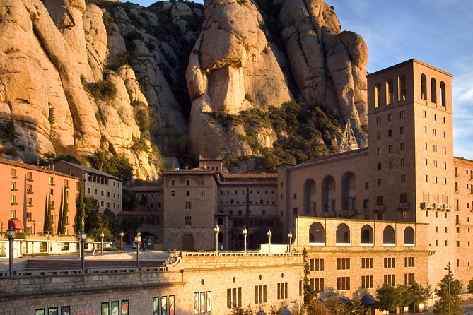 Easy Montserrat: Half Day Trip from Barcelona - What the guides add