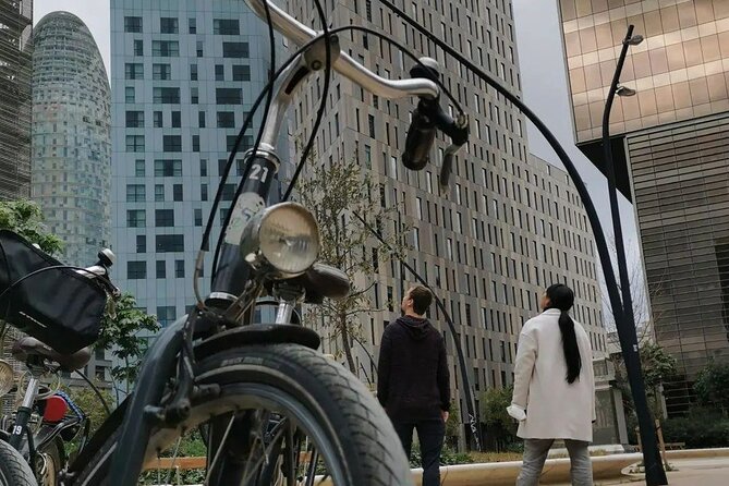 Eco-friendly Barcelona Bike Tour from a Local Perspective - Barcelona in four hours: what this ride gives you