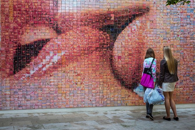 Elevate Your Photography - Barcelona Private Tour & Workshop - The Gothic Quarter, where light becomes the subject