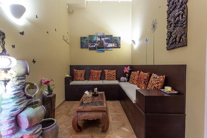 Exfoliating Treatment Body Scrub + Moisturizing Body Wrap 60 min THAI SPA MASSAGE - Practical Booking Advice
