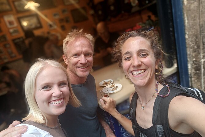 Familly friendly traditions & food tour: tailored tapas & games! - Tapas, recommendations, and the real food value