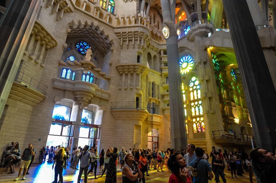 Fast Track: Sagrada Familia & Barcelona Full-Day Tour - Entering Sagrada Familia