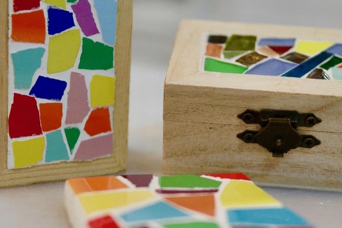 Feel like Gaudí: Barcelona Mosaic Workshop with Tour - Entering El Born before the workshop