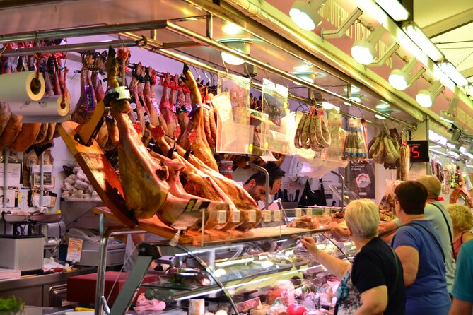 Food and Market Tapas Tour - Santa Maria del Mar and the Meaning of the Neighborhood