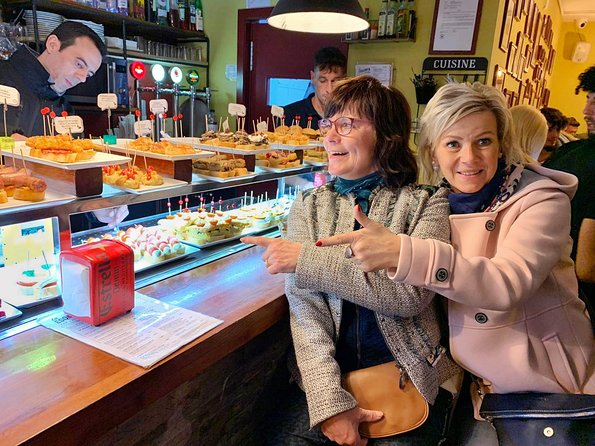 Food & Drink Private Tour of Barcelona in Traditional Taverns - Vegetarian needs require a clear conversation