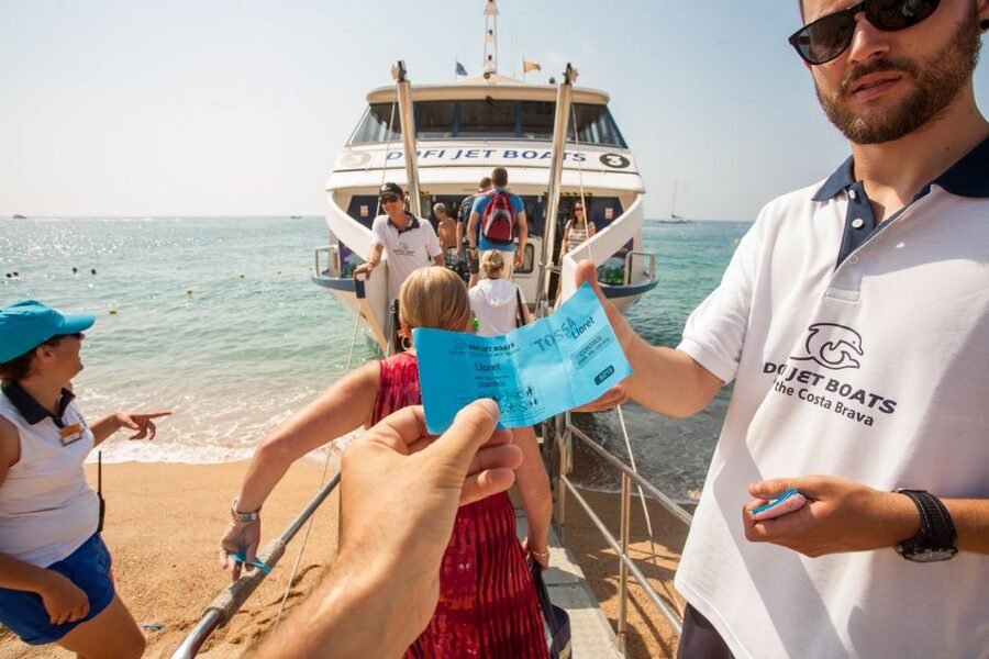 From Barcelona: Costa Brava Day Tour with Boat Trip - Three and a half hours to choose your own Tossa