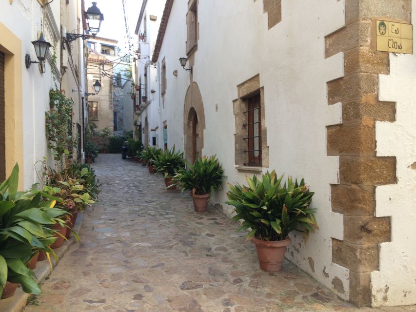 From Barcelona: Costa Brava Hike, Snorkel & Tossa de Mar - Who should book this experience?