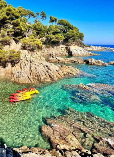 Costa Brava Kayak & Snorkel Tour with Picnic