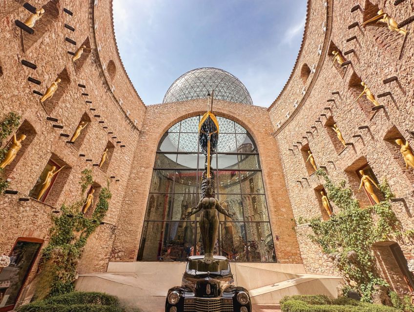 From Barcelona: Dalí and Medieval Girona Private Day Trip - From Barcelona to Figueres in a private van