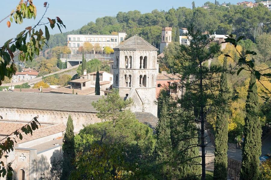 From Barcelona: Girona & Costa Brava Game of Thrones Tour - Who will get the most from this Catalonia day trip